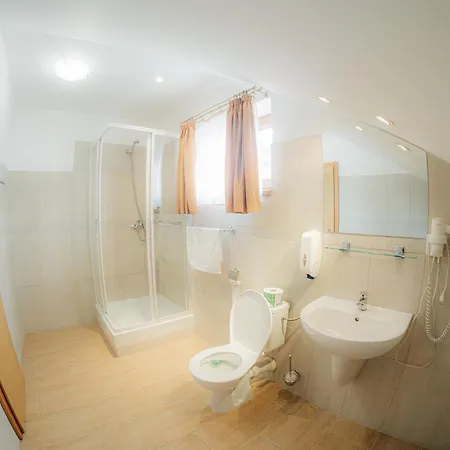 U Gorala Guest house