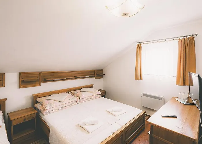 U Gorala 게스트하우스 3*